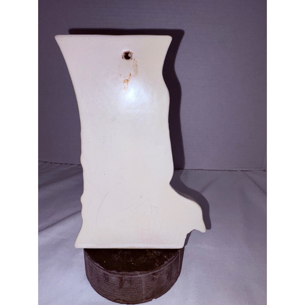 Mortonā Pottery wall pocket Airbrushed Pastel Floral Decorative PotteryVintage - Picture 3 of 9